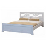 Белые деревянные двуспальные кровати